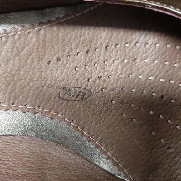 11 Clarks Artisan Brown Leather and Suede Slip On Shoes - Picture 9 of 10